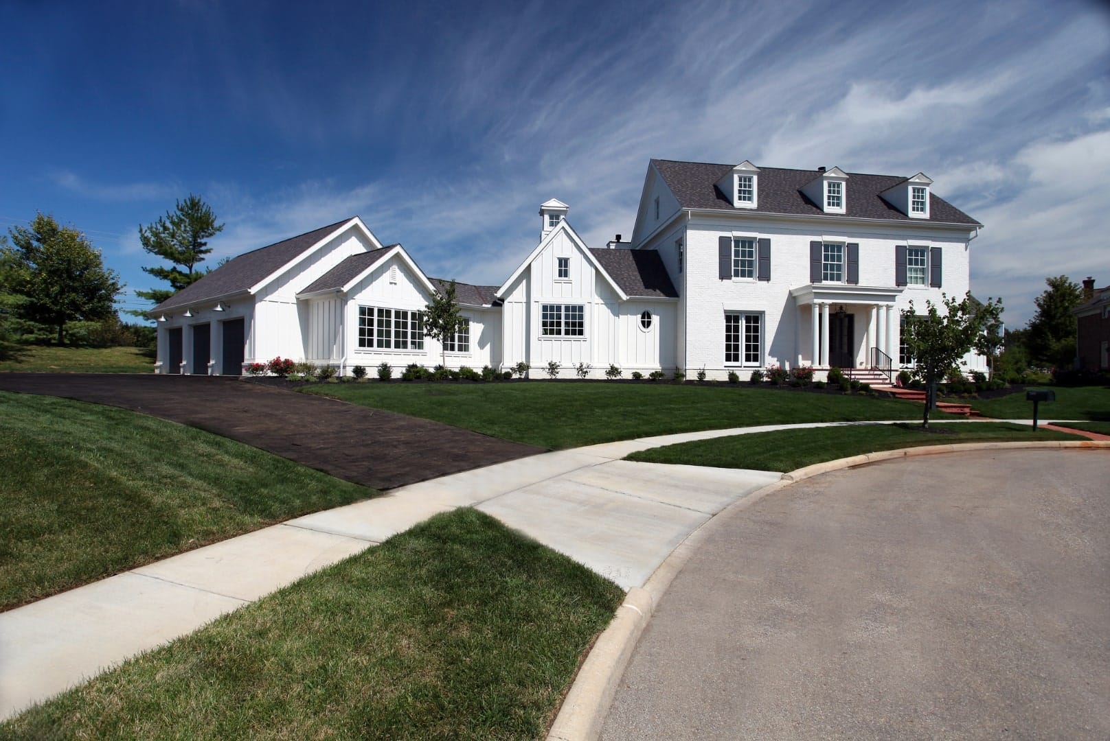 exterior-white